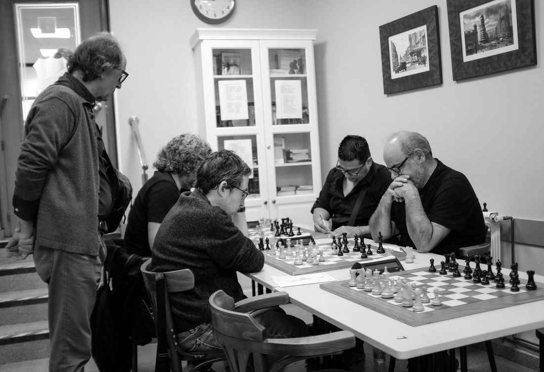 Varias partidas simultáneas en una jornada de competición